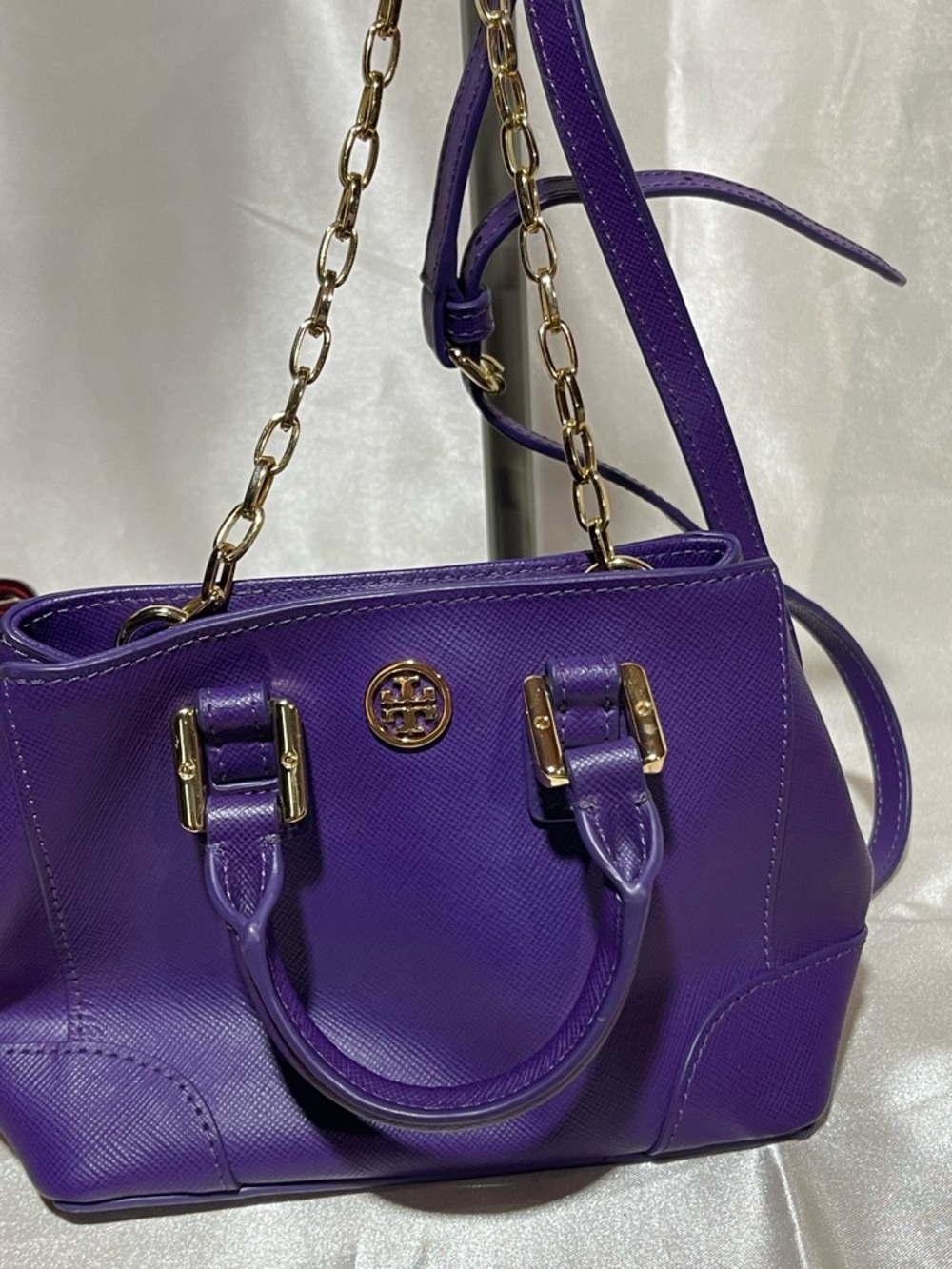 NWOT Tory Burch “Saffiano Leather” Vibrant “Grape”Pristine !